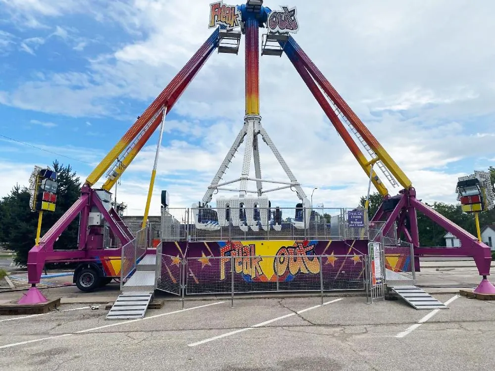Portable Pendulum Rides Buyer's Guide: Setup & Safety | MODERN Rides